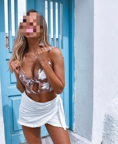 Ateşli evinde buluşan hanım Gencay