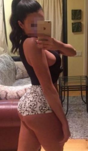 Cazibeli kaprissiz hatun Nesrin