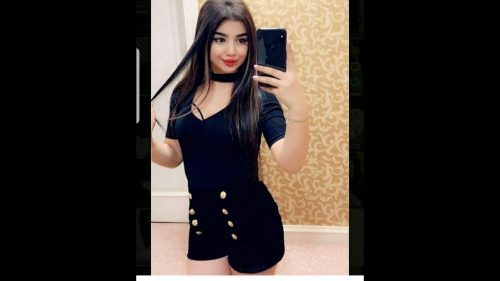 Çekici sakso çeken bayan Hediye