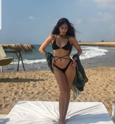 Cıvıl-cıvıl orijinal resimli hatun Asrin