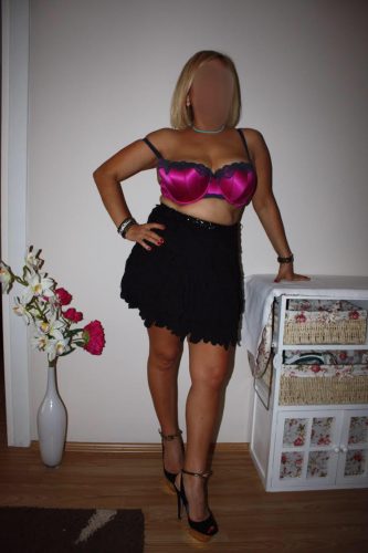 Eşsiz fatezi yapan escort özün