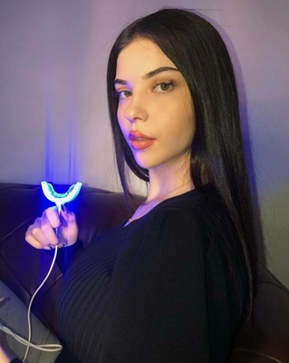 Eşsiz otelde buluşan kadın Nagehan