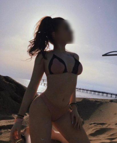 Etkileyici ön sevişme yapan escort Nilay