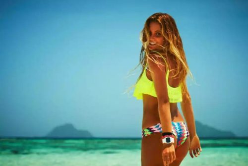 Güzel öpüşmeyi seven kız Harika