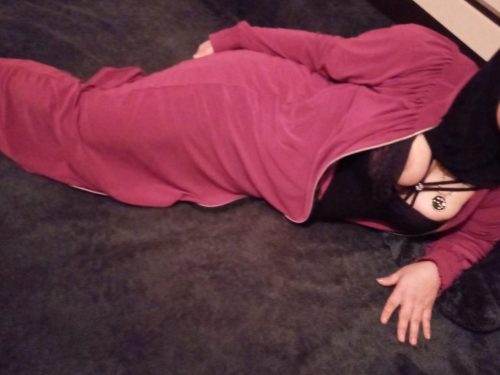 Kaliteli fetişe açık escort Gülnaz