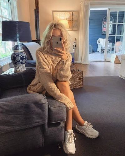 Kusursuz sarışın Asu