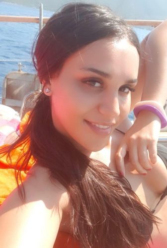 Samimi buğday tenli eskort Arzu