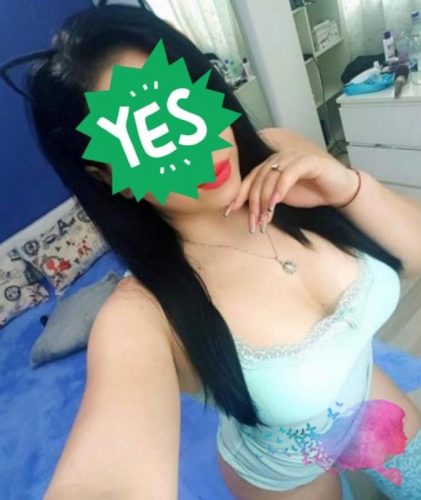 Seksapel beyaz tenli escort Nevin