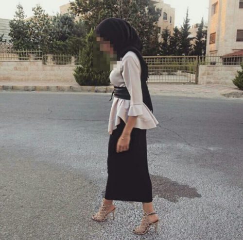 Seksi eve gelen kız Nermin