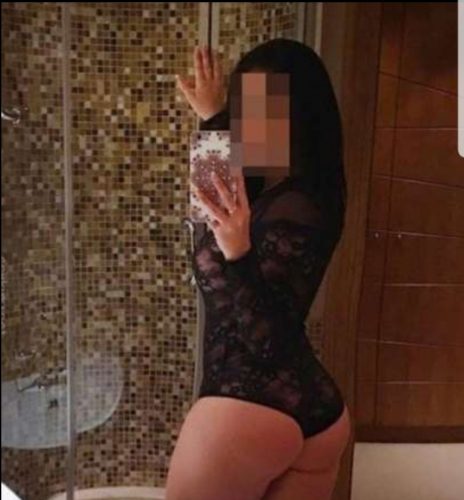 Seksi kumral escort Nevin