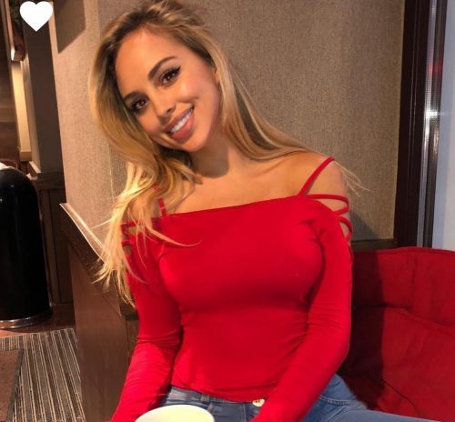 Şımarık öpüşmeyi seven bayan Eftalya