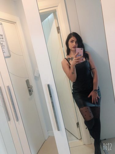 Şımarık otelde buluşan escort Dilek